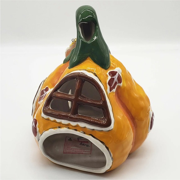 Blue Sky Clayworks Halloween Pumpkin Pie Cottage - Picture 3 of 4